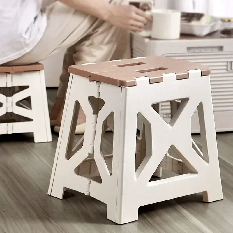 Portable Plastic Folding Stool - Kids Outdoor Table And Chairs recension och pris